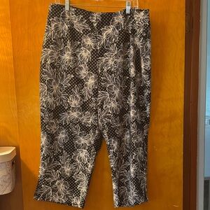 Cato Black and White Floral Patterned Pants